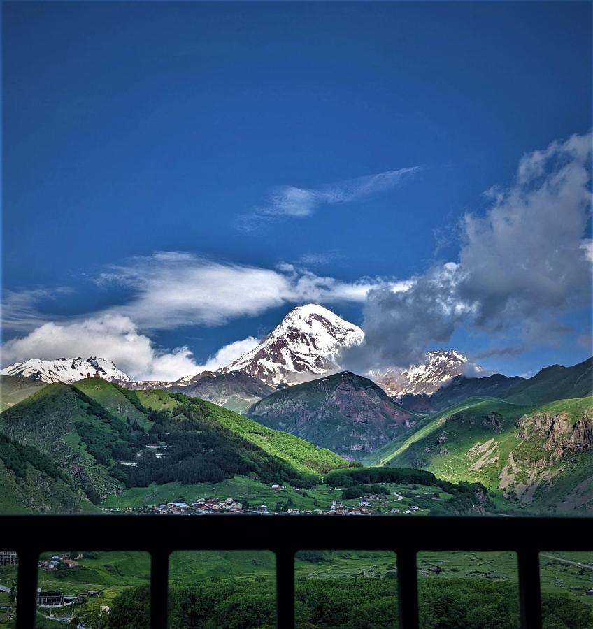 Milky Way Hotel Kazbegi Ngoại thất bức ảnh