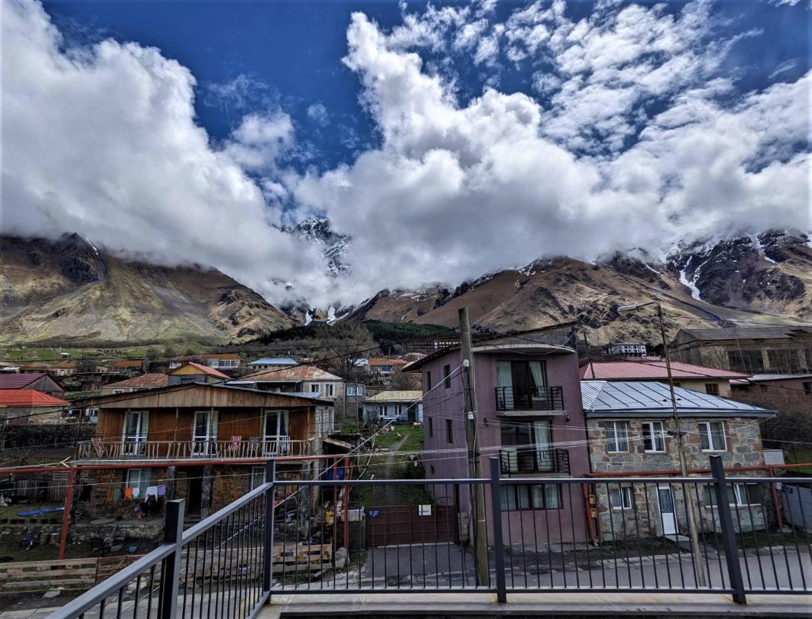 Milky Way Hotel Kazbegi Ngoại thất bức ảnh