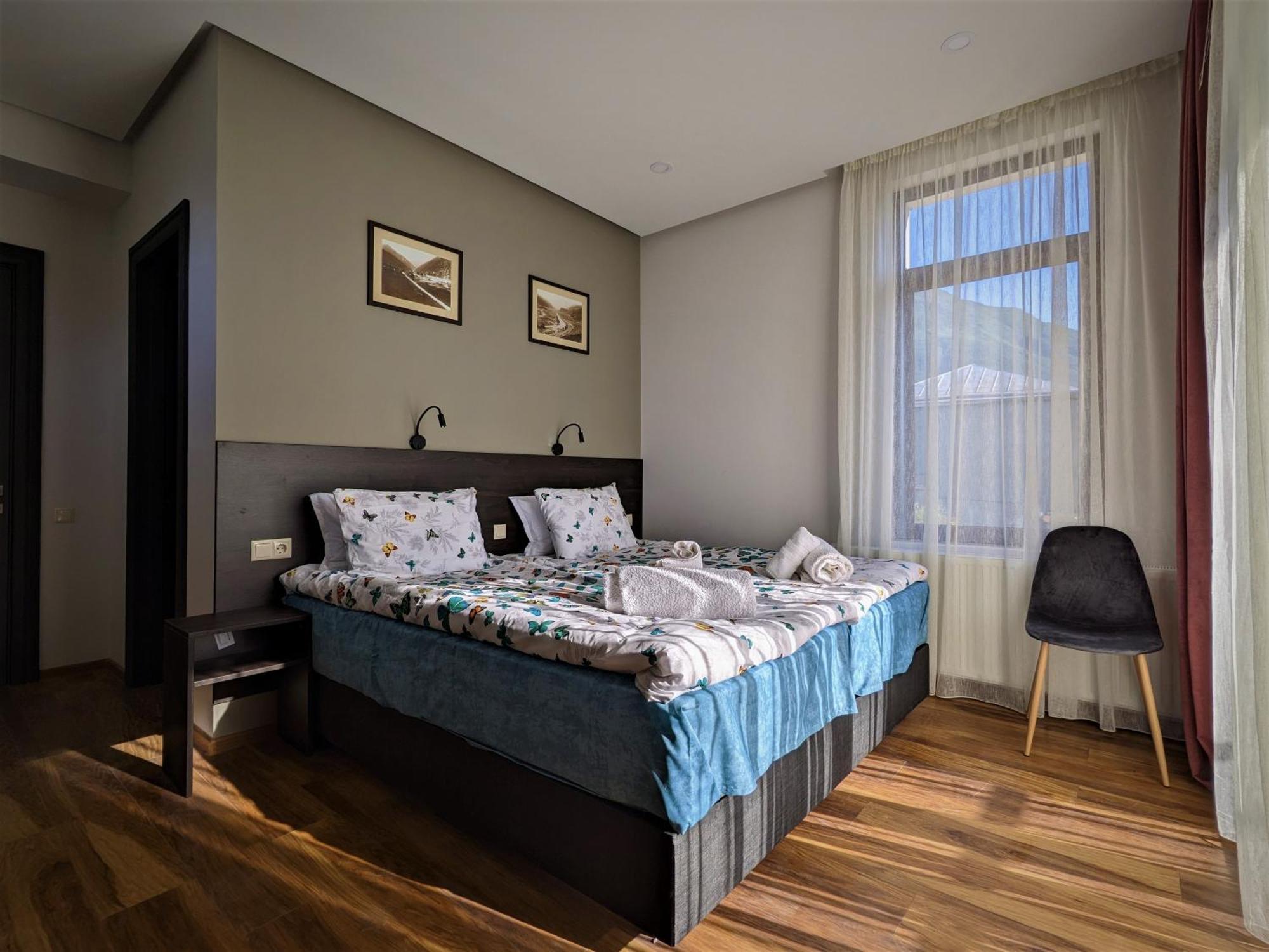 Milky Way Hotel Kazbegi Ngoại thất bức ảnh